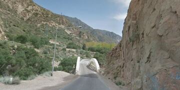 Lugar donde se produjo el accidente\u002E Ruta 82, kilómetro 35, camino a Cacheuta\u002E