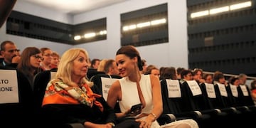 Pampita viajará a Chile y se hospedará en la casa de su exsuegra