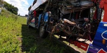 Accidente Ruta Nacional 14\nCrédito: Bomberos Ceibas
