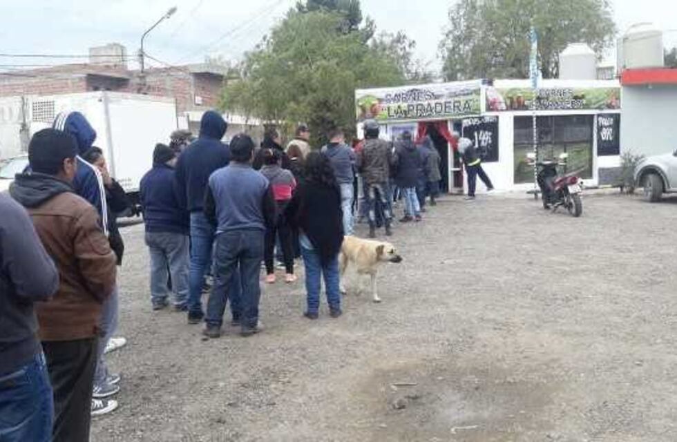 Se suman comercios a los precios solidarios de Caleta Olivia que sorprendieron al país