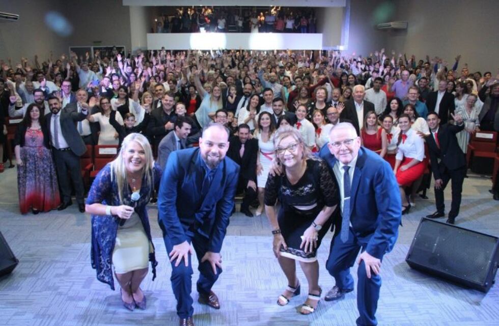 La Iglesia El Tabernáculo reinauguró un templo renovado