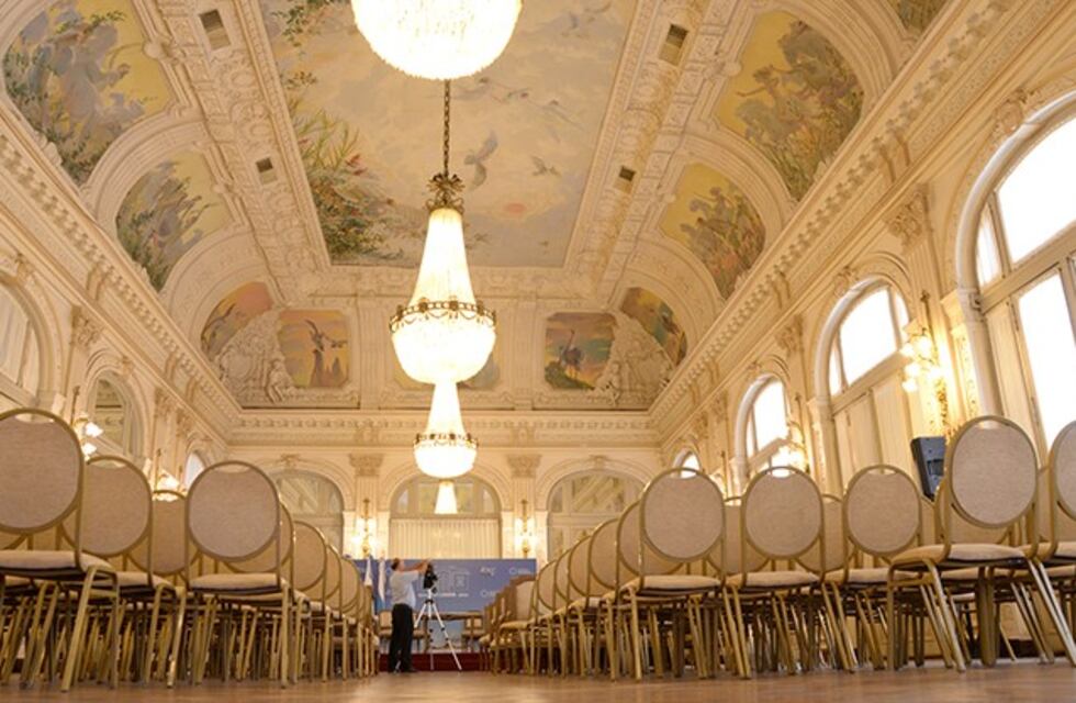 Diputados se reunieron en Casa de Gobierno y acordaron trabajar en conjunto