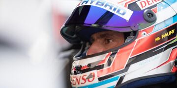 SEBRING (FL, EEUU), 13/03/2019\u002E- Fotografía cedida por Toyota Gazoo Racing donde aperece el argentino José María 'Pechito' López durante un entrenamiento, este miércoles, en el circuito de Sebring en Florida (EE\u002EUU\u002E)\u002E 'Pechito' fue el más rápido este miércoles, con el Toyota TS050 Hybrid, en los entrenamientos libres para las 1\u002E000 Millas de Sebring, la sexta prueba del Mundial de Resistencia (WEC), en la que aventajó en dos décimas al coche del español Fernando Alonso, con el que había sido el mejor en la primera sesión el japonés Kazuki Nakajima\u002E EFE/James Moy/Cortesía Toyota Gazoo/ SOLO USO EDITORIAL NO VENTAS sebring eeuu  carrera 1\u002E000 Millas automovilismo pilotos
