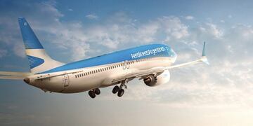 Aerolíneas Argentinas suma nuevos vuelos entre Buenos Aires y Santa Rosa (Web)\u002E
