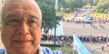 El Embajador Prado en el día de la independencia (Foto: Twitter)