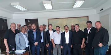 El Secretario de Transporte de la Nación recibió a intendentes del Departamento Santa María