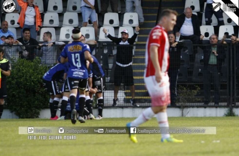 Instituto sigue perdido: Cayó en la última jugada ante All Boys