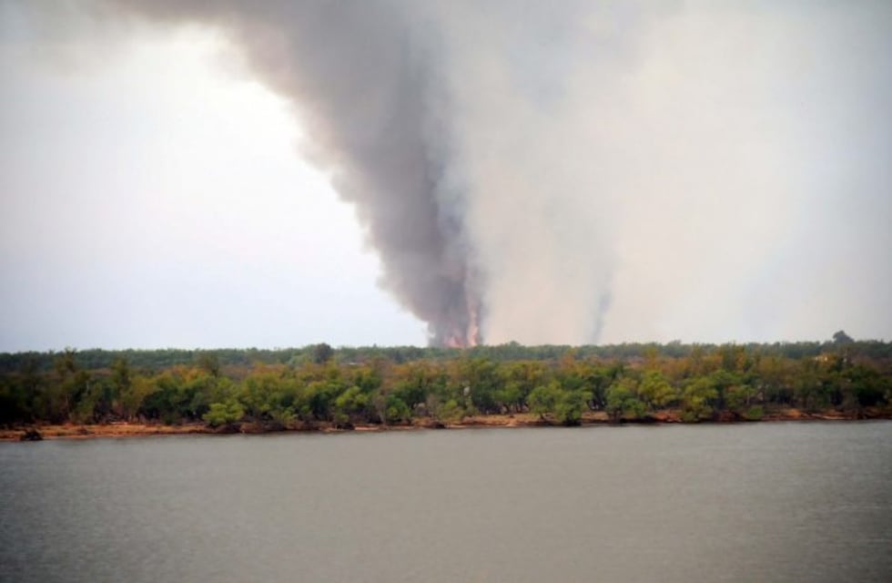 Javkin sobre las quemas en la isla: "Parecen intencionales"