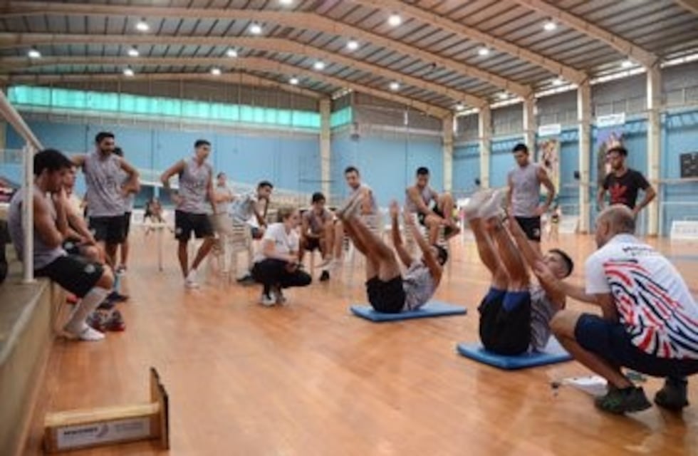 Atlético Posadas hizo todos los deberes con la evaluación física en el Cepard