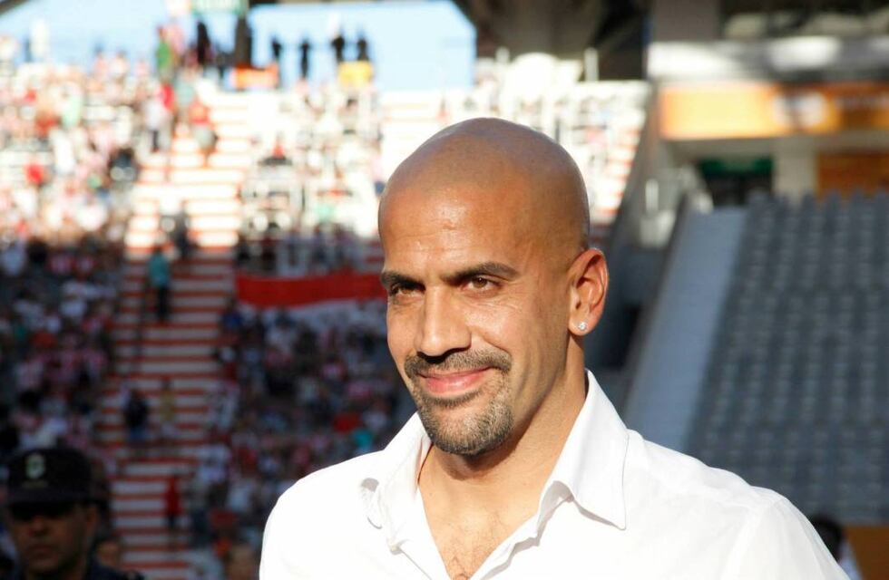 Picante cruce entre Verón y un hincha de Estudiantes en Instagram