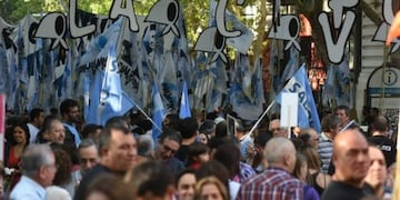 Mendoza en la marcha de memoria, verdad y justicia\u002E