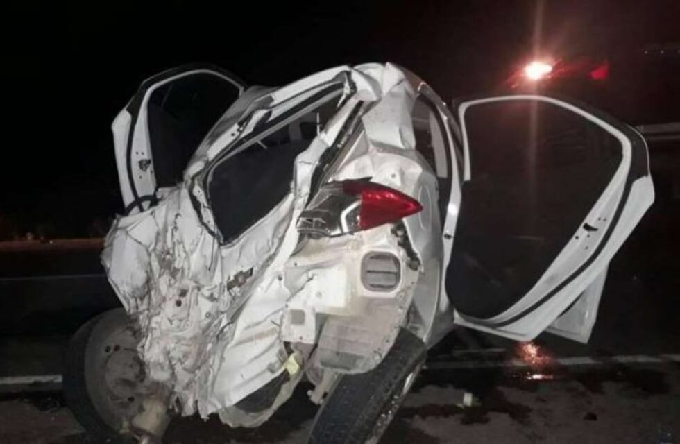 Impactante choque en Palmira entre dos autos y una camioneta