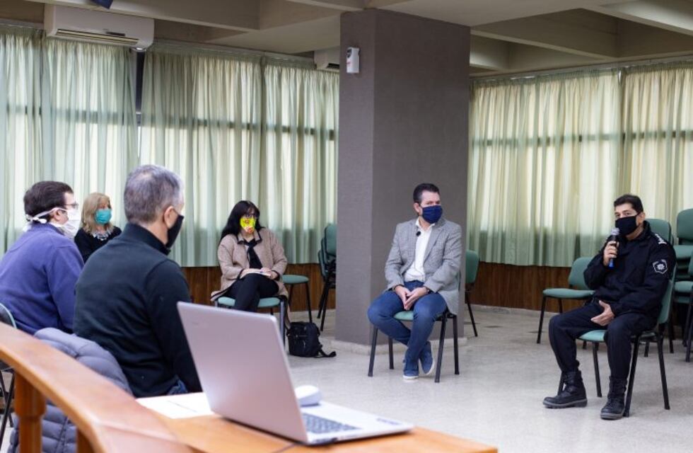 El Jefe de Policía se presentó ante los concejales