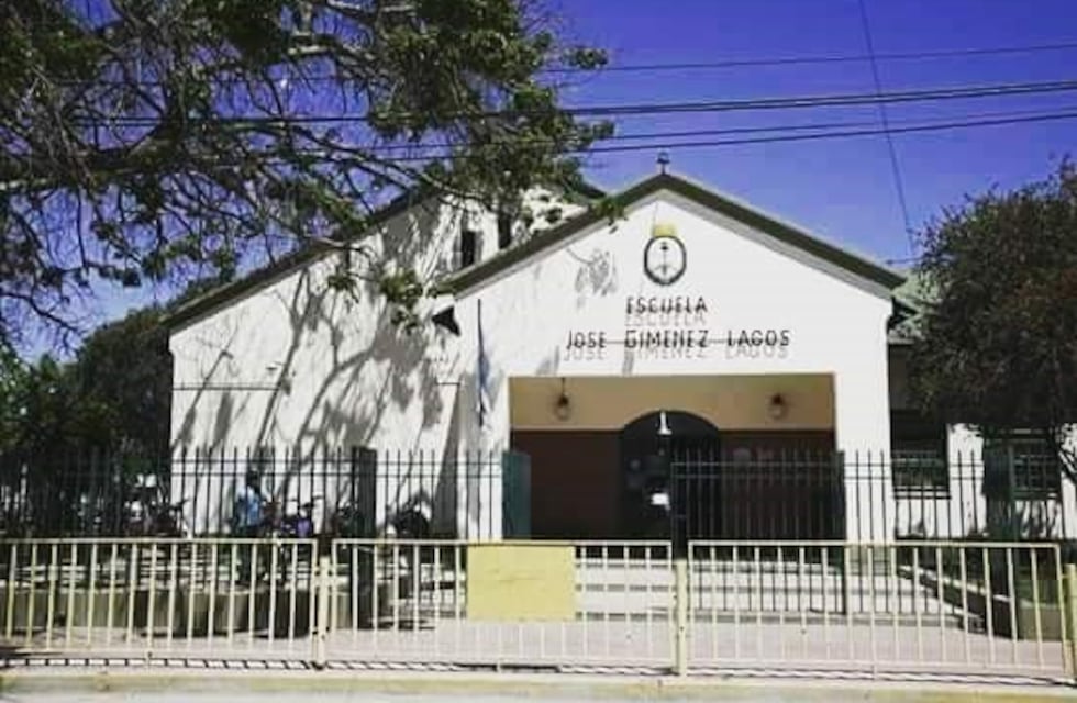 La Escuela José Giménez Lagos de Arroyito cumple 99 años de existencia