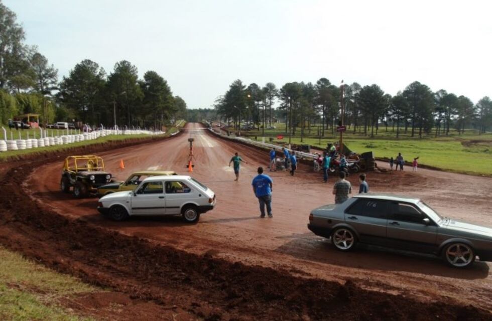 Este fin de semana se disputarán las picadas de autos y motos en Eldorado