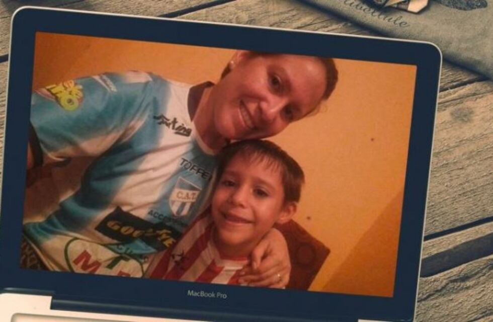 El amor de una madre trasciende cualquier camiseta