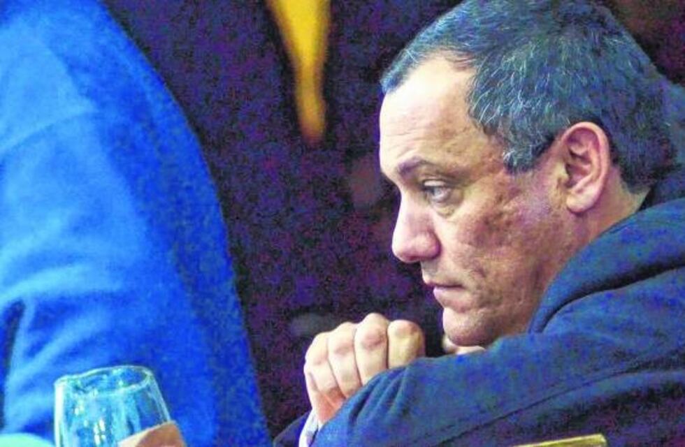 Corrupción de menores en San Antonio: Intendente y un legislador sospechados