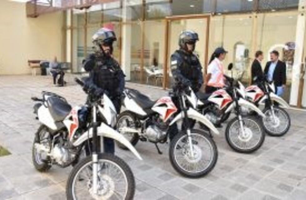 La FPA recibió dos motos de parte de la Municipalidad de San Francisco