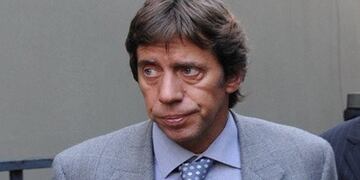 Bussi a Elías de Pérez: “Le pido que decline su candidatura”\u002E (Web)