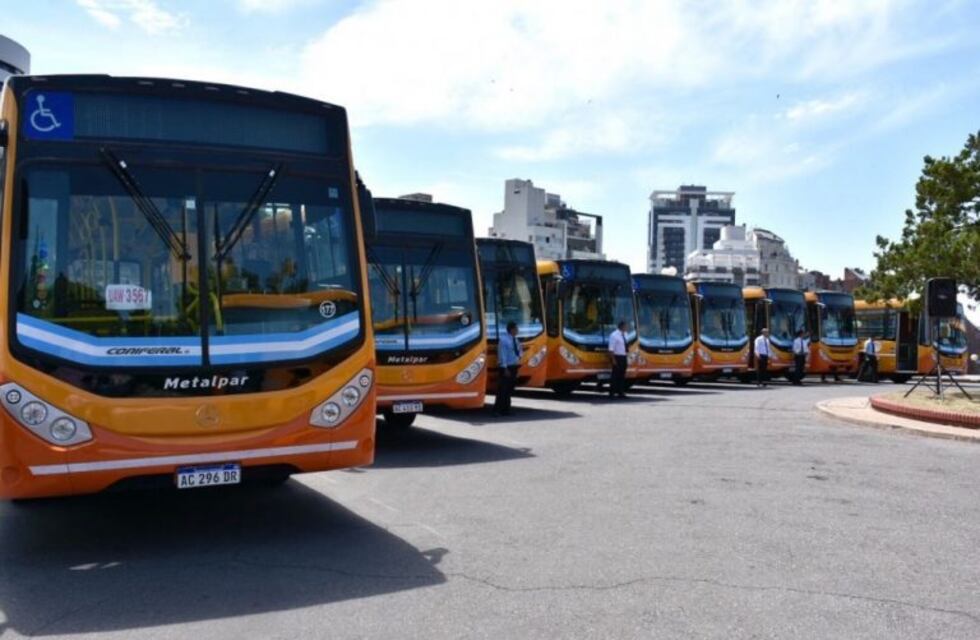 Transporte en Córdoba: los choferes de Coniferal interrumpieron el servicio