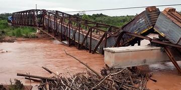 Cayó el puente de Río Colorado en Orán (Noticias Argentinas)