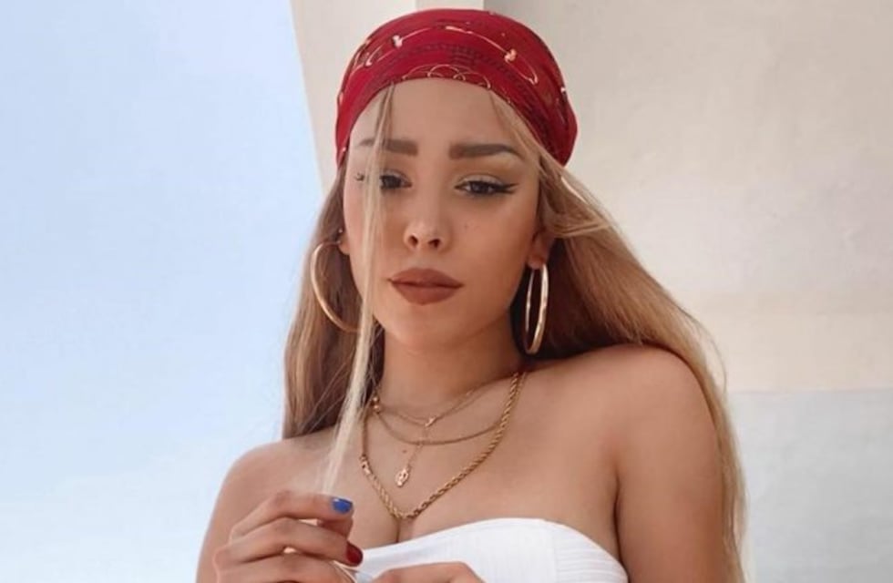Danna Paola confesó que quiere aprender a jugar al fútbol y el Chivas le hizo una propuesta
