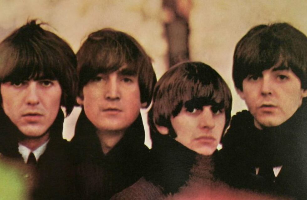 Murió Robert Freeman, el histórico fotógrafo de Los Beatles