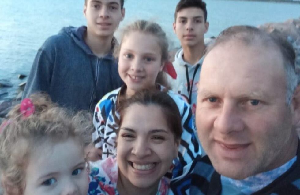 Punta Alta: "Por el decreto presidencial mi esposo se quedó sin poder trabajar"