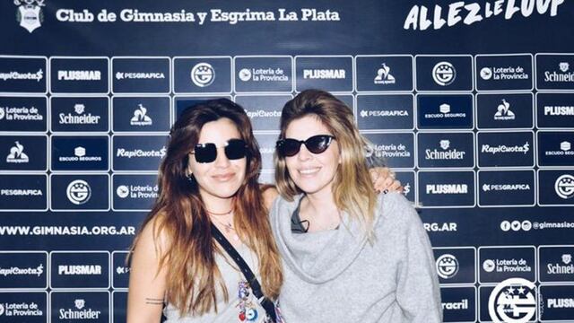 Dalma y Giannina en el estadio de Gimnasia (Foto:LaGaceta)