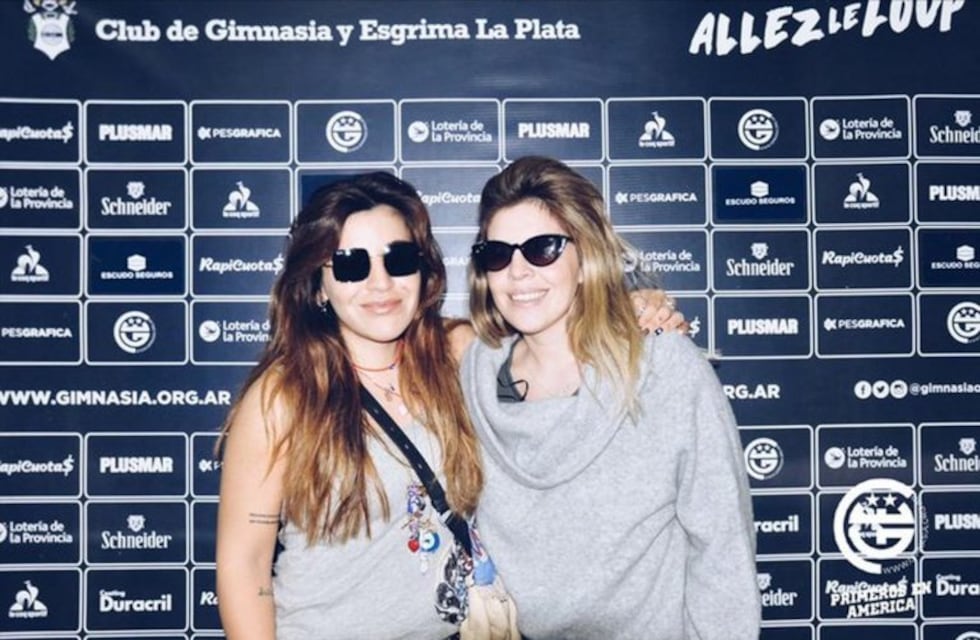 En un chat del WhatsApp familiar, Dalma y Gianinna plantearon la necesidad de hallar un médico de cabecera para Diego Maradona