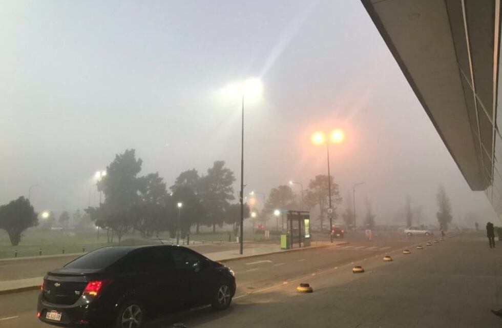El tiempo en Rosario: la niebla complicó el arranque de un jueves helado