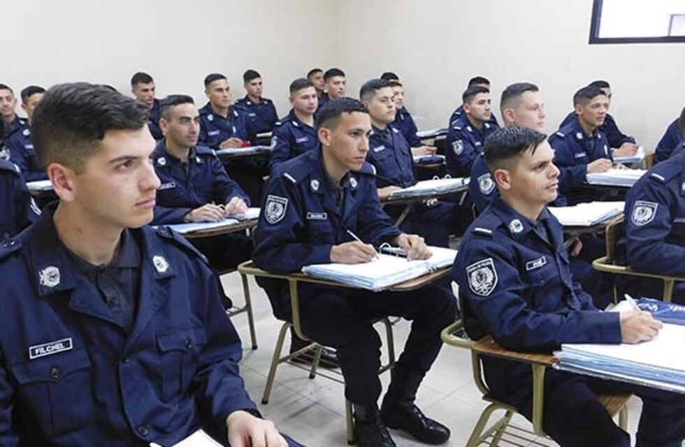 Abrirán las preinscripciones para la carrera de Oficiales de la Policía Provincial