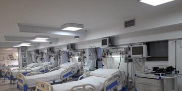 Nuevas camas en la Unidad de Cuidados Intermedios del Hospital Centenario\u002E