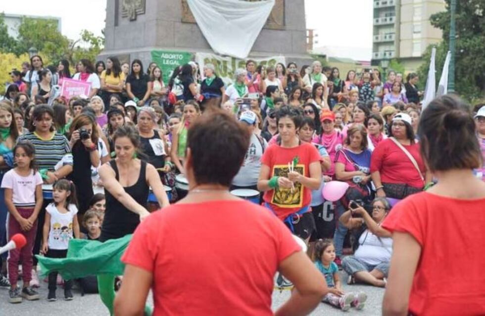 Nueva marcha en Santa Rosa por el paro feminista en el Día Internacional de la Mujer