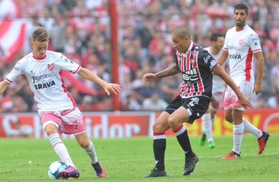 Chacarita venció a Instituto en un vibrante partido en Córdoba