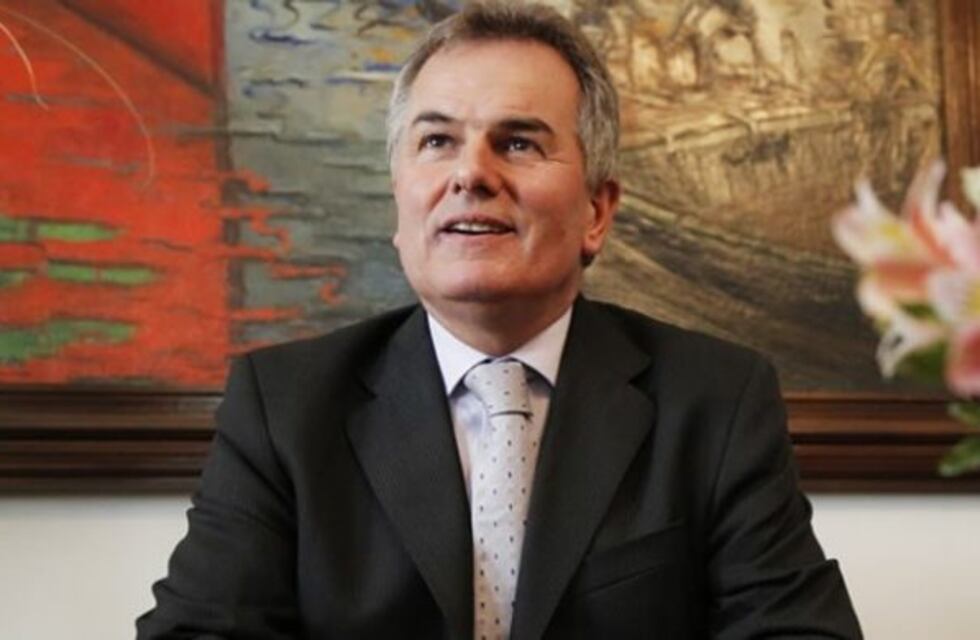 Con el escrutinio definitivo Gay se impuso sobre sus opositores