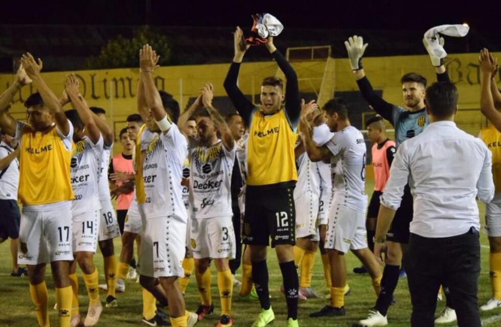 Leandro Lacunza presente en el triunfo de Olimpo