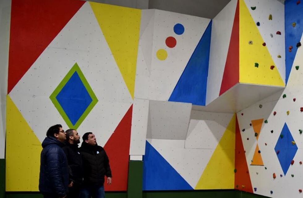 El Intendente recorrió el ala próxima a inaugurarse en el Enrique Mosconi