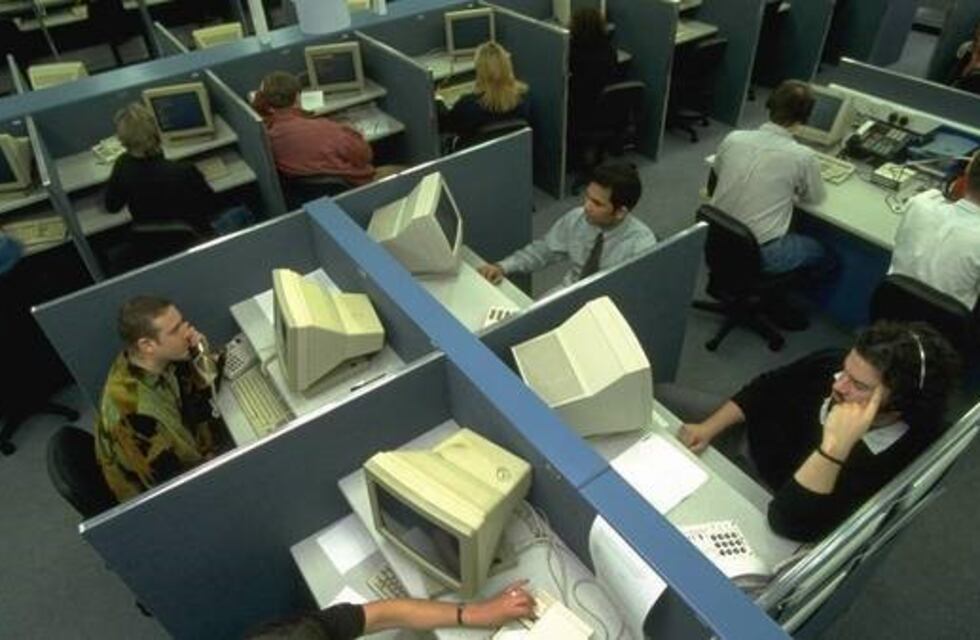 La mentira de un empleado en un juicio laboral no constituye estafa procesal