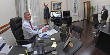 Notas de repudio a los hechos vandálicos a la casa de Gobierno en Rawson