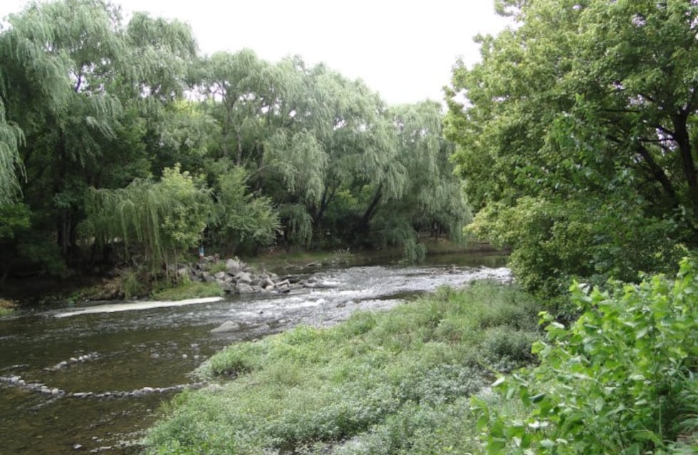 Un joven murió ahogado en un balneario en La Calera
