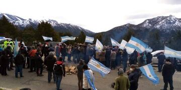 Marcha em Villa Mascardi (Bariloche2000)