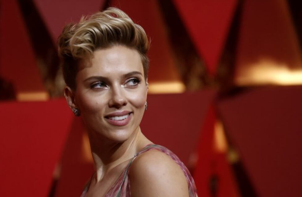¡Confirmado! Scarlett Johansson está en Argentina y ya salió a pasear