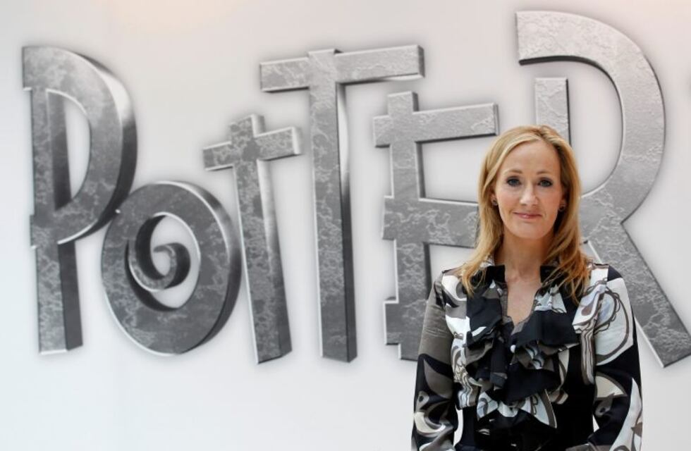 La autora de Harry Potter lanzará un nuevo libro gratuito para leer "durante la cuarentena"