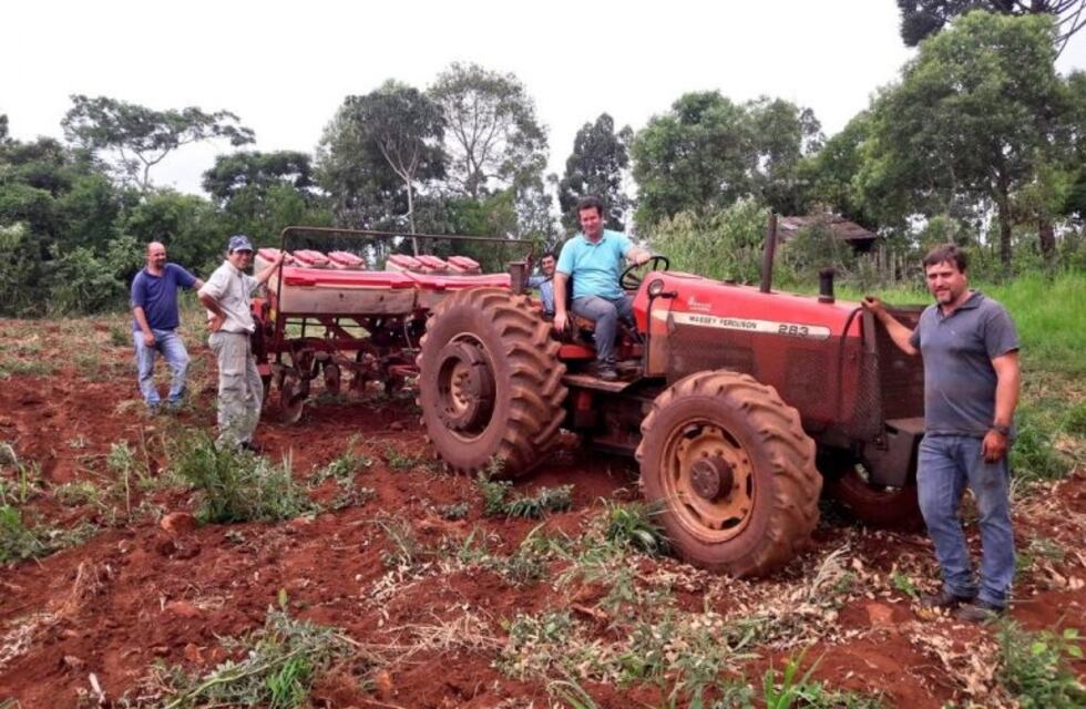 Crean un fondo para renovar la maquinaria vial de los municipios misioneros