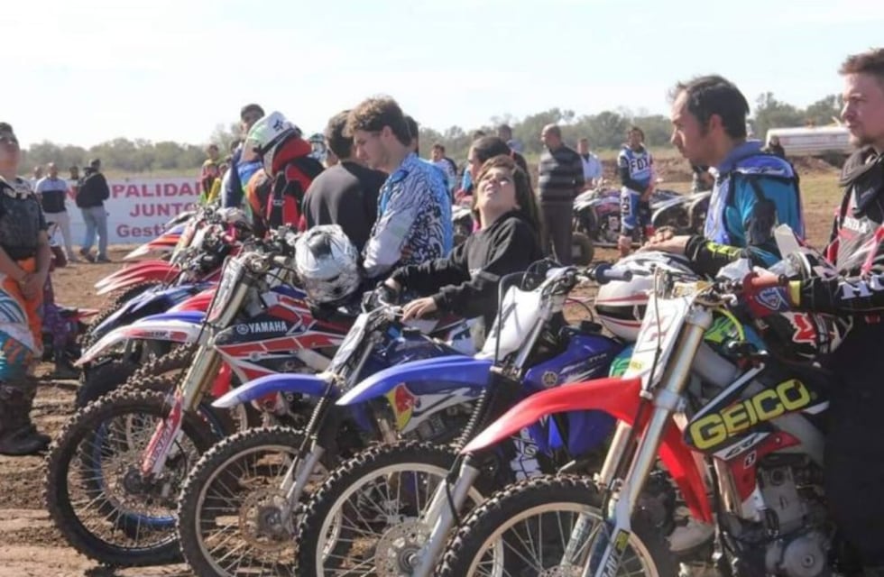Pilotos de todo el país llegan al Chaco para el campeonato de Motocross más importante del NEA