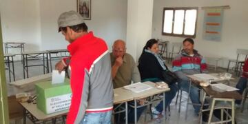 Convocan a presentar listas para elecciones en Barrio Res\u002E El Crucero,\nParque San Juan y Parque del Virrey