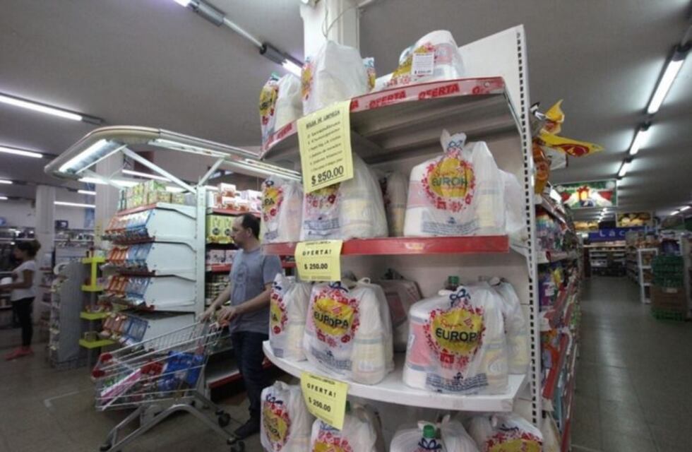 Crece la cantidad de comercios que venden la canasta solidaria de alimento