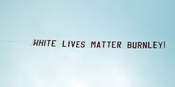El mensaje racista durante el partido entre Manchester City y Burnley\u002E (EFE)