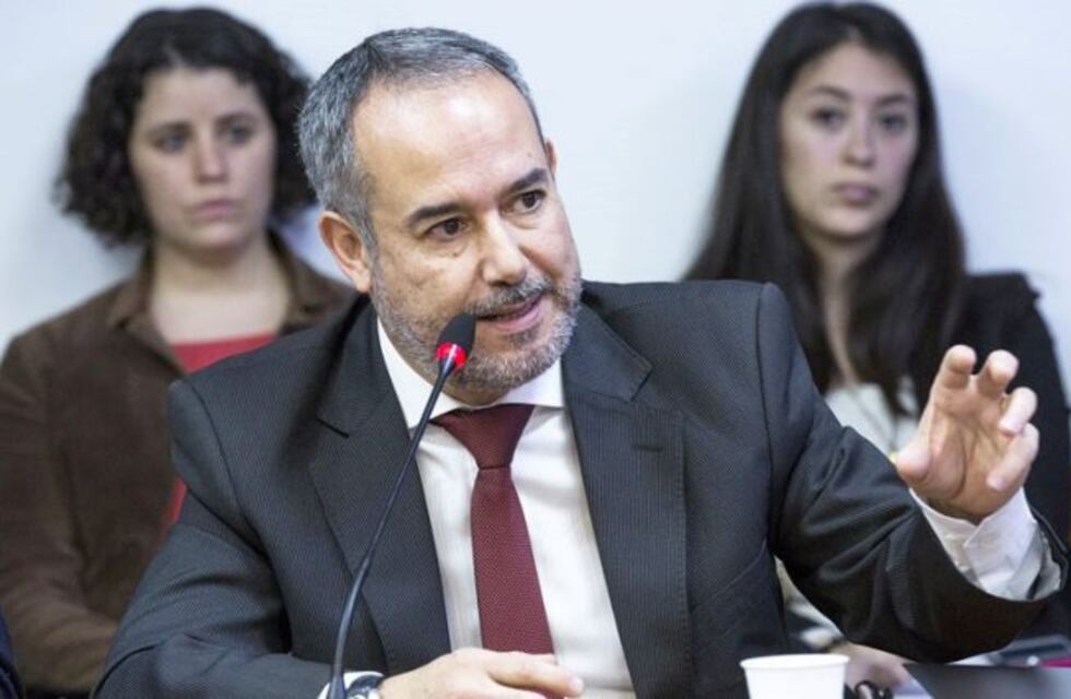 Denuncian al pampeano Roberto Moro por presunto fraude en el otorgamiento de subsidios